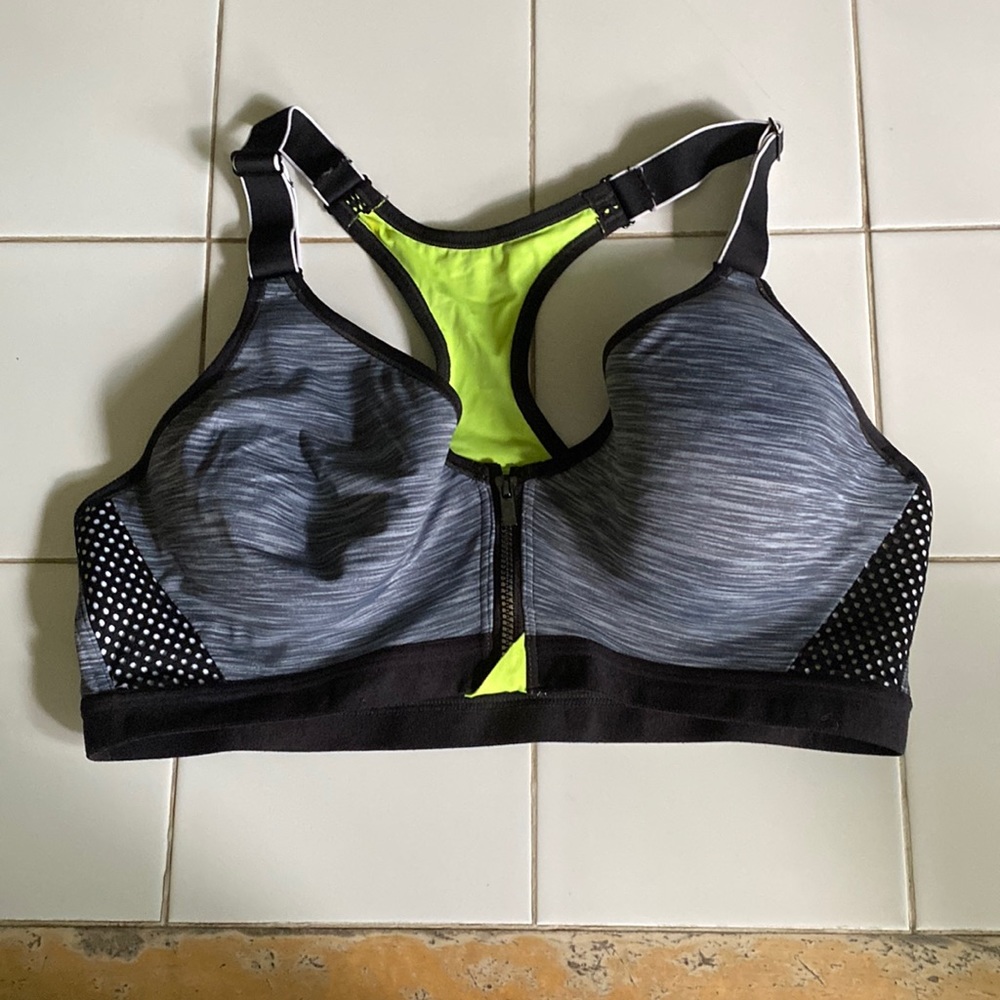 Medium, grey/black/neon green